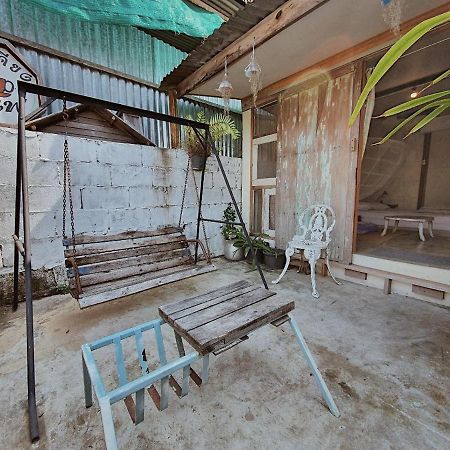 ホテル バーン チャンキアン アト チェーンカン チェンカーン エクステリア 写真