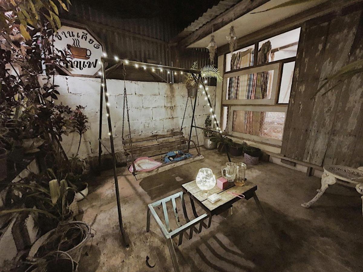ホテル バーン チャンキアン アト チェーンカン チェンカーン エクステリア 写真